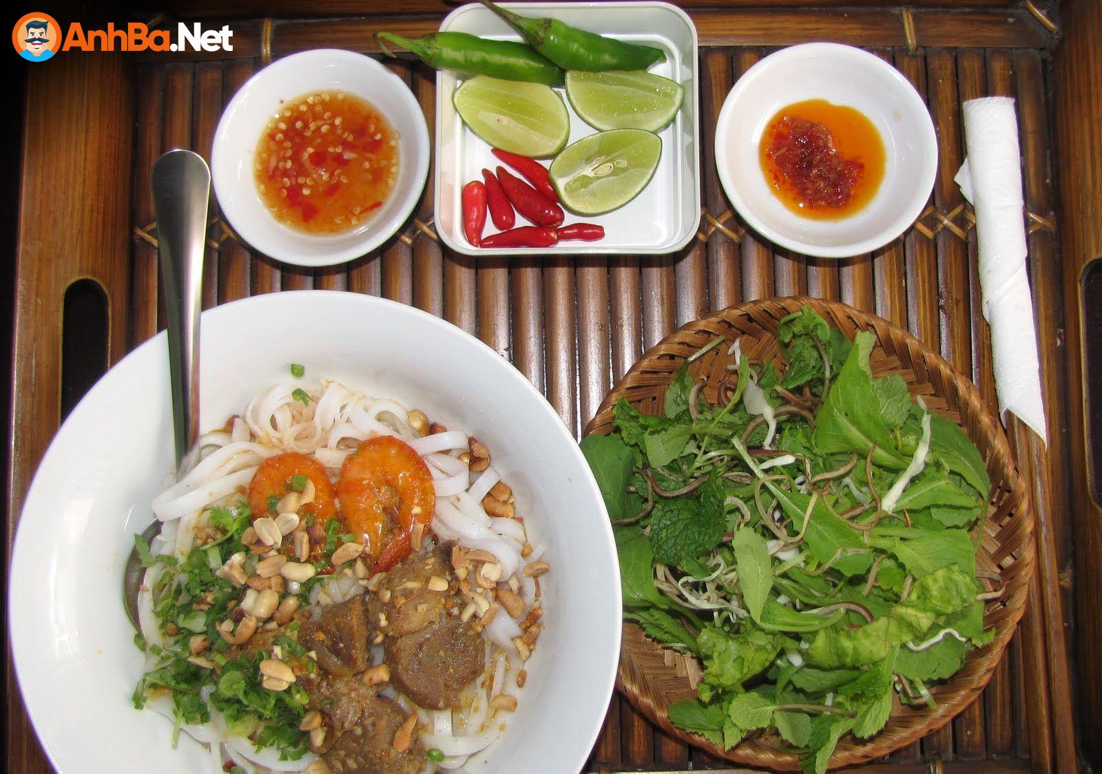 IV. Đà Nẵng Gọi Tên Những Món Ăn Ngon Đậm Chất Miền Trung Đến Du Khách